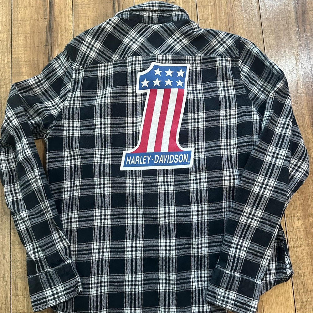 ⚡️Womans Genuine Harley Davidson Flannel Size Medium